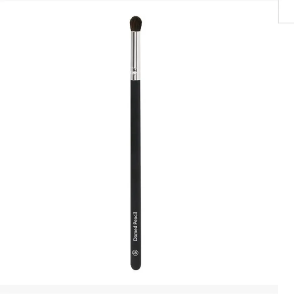NWT bh cosmetics domed pencil brush for eye shadow